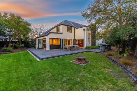 Photo of property in 9 Tanu Place, Parklands, Christchurch, 8083