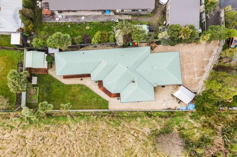 Photo of property in 34 Kiwi Avenue, Waikuku Beach, 7473