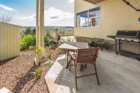 Photo of property in 27 Wairere Road, Bastia Hill, Whanganui, 4500