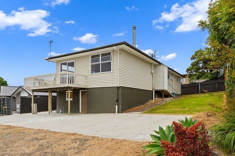 Photo of property in 14a Kaipatiki Road, Glenfield, Auckland, 0629