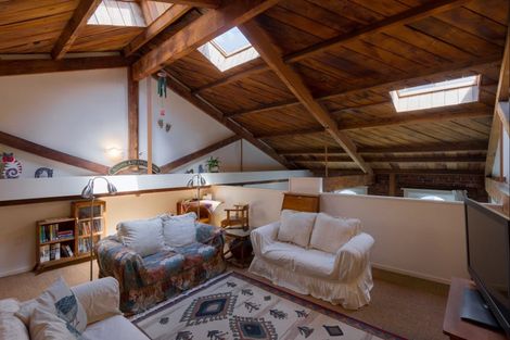 Photo of property in Maison Cabriole Building, 4/60 Courtenay Place, Te Aro, Wellington, 6011