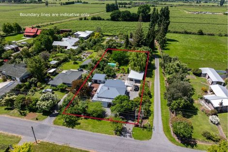 Photo of property in 14 Vickerman Street, Grovetown, Blenheim, 7202