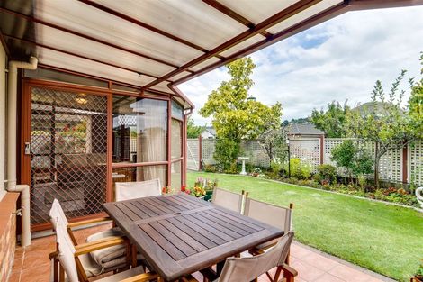 Photo of property in 28 Balmoral Street, Taradale, Napier, 4112