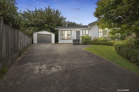 Photo of property in 6 Mayaro Crescent, Grenada Village, Wellington, 6037