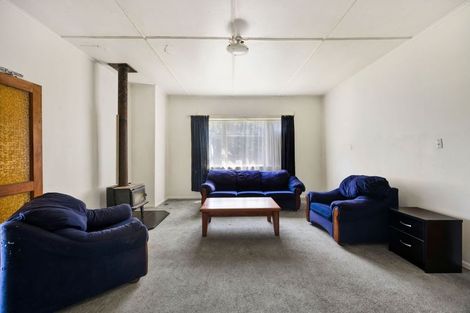 Photo of property in 33 Ngatai Street, Manaia, 4612