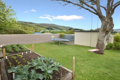 Photo of property in 18 Derwent Street, Helensburgh, Dunedin, 9010