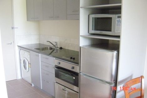 Photo of property in The Imperial Gardens Apartments, 512/135 Hobson Street, Auckland Central, Auckland, 1010