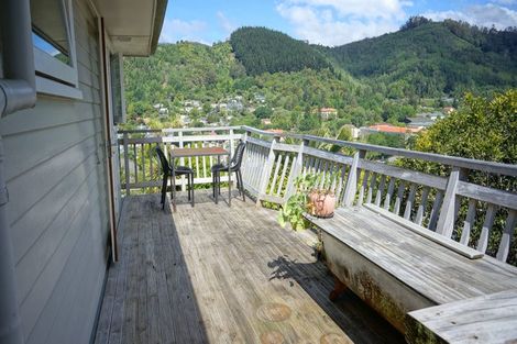 Photo of property in 98 Mount Street, Nelson South, Nelson, 7010