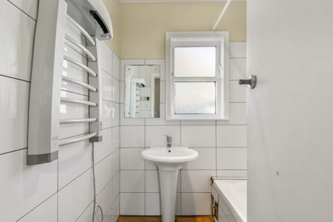 Photo of property in 17 Mckay Street, Wainuiomata, Lower Hutt, 5014