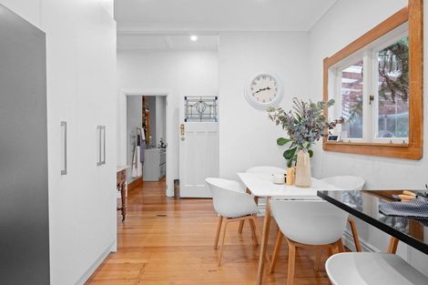 Photo of property in 21 Dinsdale Road, Dinsdale, Hamilton, 3204