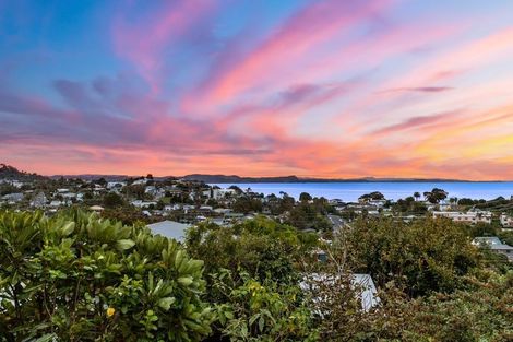 Photo of property in 26 Kauri Road, Stanmore Bay, Whangaparaoa, 0932