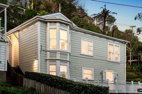 Photo of property in 28 Crieff Street, Northland, Wellington, 6012