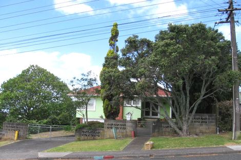 Photo of property in 5 Verbena Road, Birkdale, Auckland, 0626