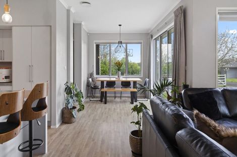 Photo of property in 1539 Waiuku Road, Waiuku, 2681