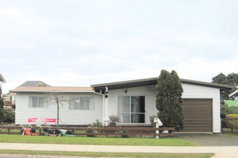 Photo of property in 195 Cook Drive, Whitianga, 3510