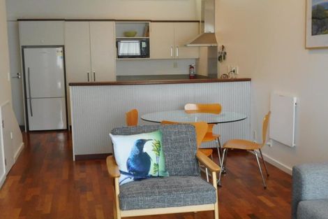 Photo of property in De Vere Apartments, 23/23 Tennyson Street, Te Aro, Wellington, 6011