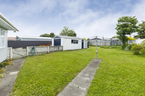 Photo of property in 26 Rhodes Drive, Kelvin Grove, Palmerston North, 4414