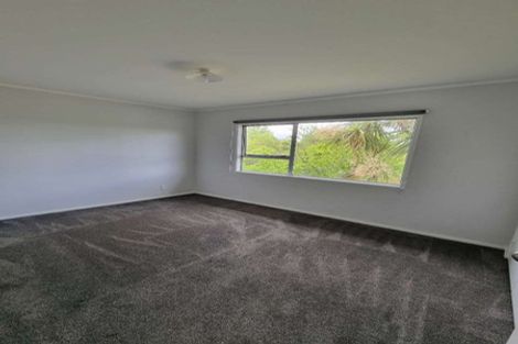 Photo of property in 5 Jarrah Place, Massey, Auckland, 0614