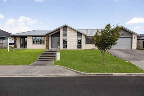 Photo of property in 30 Ruru Street, Cambridge, 3434