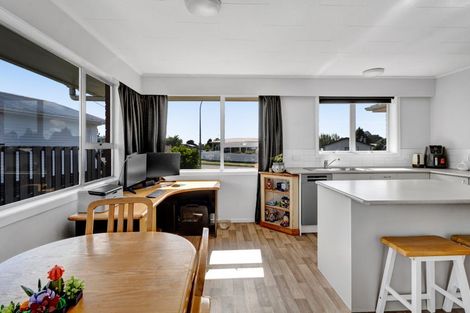 Photo of property in 21 Montjoy Street, Stratford, 4332