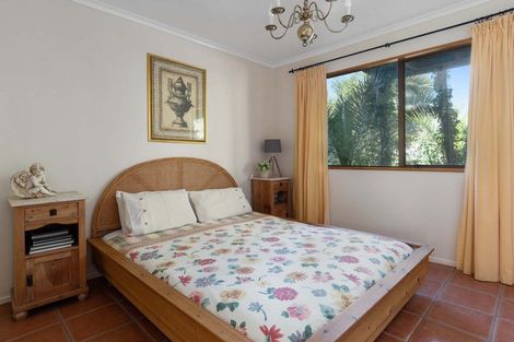 Photo of property in 30 Ngapeke Road, Welcome Bay, Tauranga, 3175