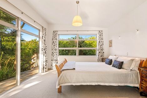 Photo of property in 49 Tennis Court Road, Raumati South, Paraparaumu, 5032