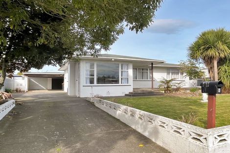 Photo of property in 4 Moray Place, Highbury, Palmerston North, 4412