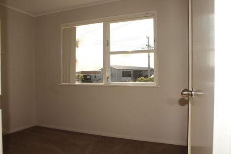 Photo of property in 123 Sandspit Road, Shelly Park, Auckland, 2014