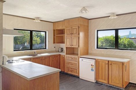 Photo of property in 11a Gregg Street, Dannevirke, 4930