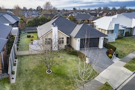 Photo of property in 42 Oakwood Drive, Rangiora, 7400