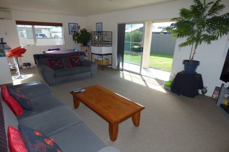 Photo of property in 5a Junction Court, Cromwell, 9310