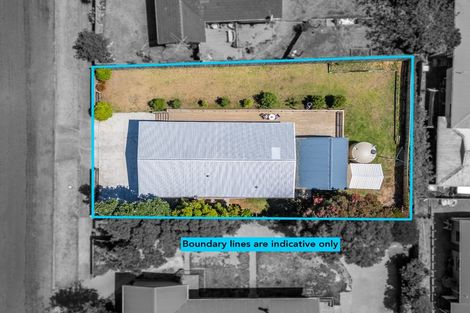 Photo of property in 18 Hicks Crescent, Waikanae Beach, Waikanae, 5036