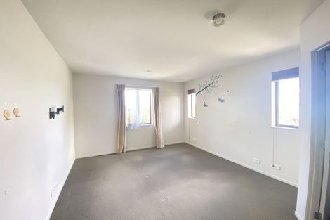 Photo of property in 60 Baverstock Road, Flat Bush, Auckland, 2016