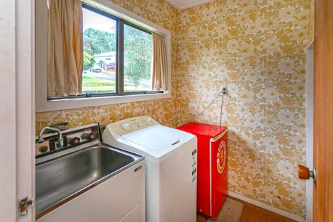 Photo of property in 131 Tuna Place, Onemana, Whangamata, 3691