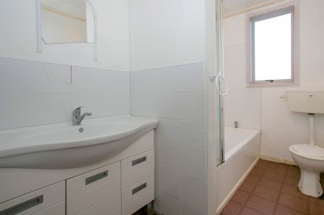 Photo of property in 56 Taupo View Road, Taupo, 3330