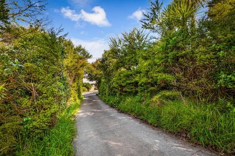 Photo of property in 47 Constable Road, Muriwai, Waimauku, 0881