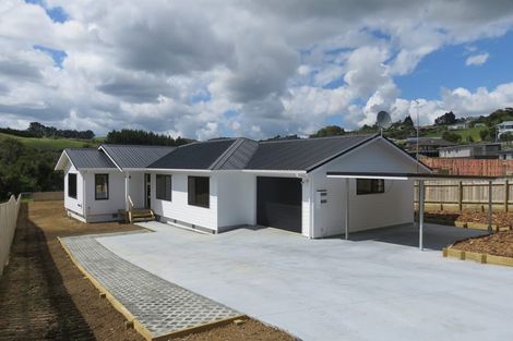 Photo of property in 19 Pohutukawa Drive, Cable Bay, 0420