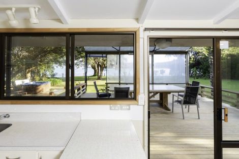 Photo of property in 75b Manawaora Road, Russell, 0272