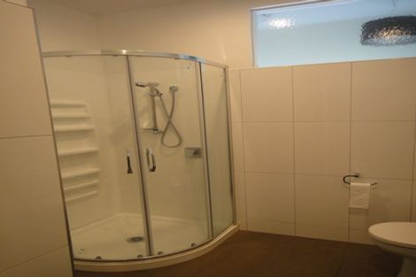 Photo of property in 8 Eversleigh Street, St Albans, Christchurch, 8014