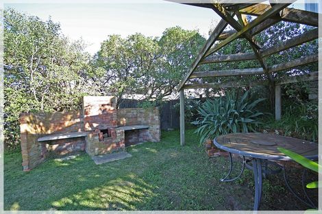 Photo of property in 31 Nelson Street, Foxton Beach, Foxton, 4815