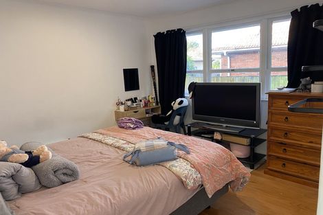 Photo of property in 2/42 Dale Crescent, Pakuranga, Auckland, 2010