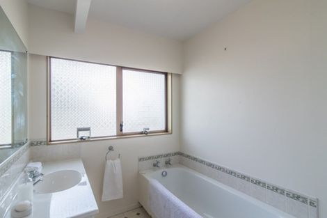 Photo of property in 22 Sunshine Avenue, Paraparaumu, 5032