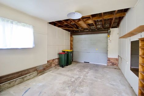 Photo of property in 14 Waterlea Avenue, Mangere Bridge, Auckland, 2022