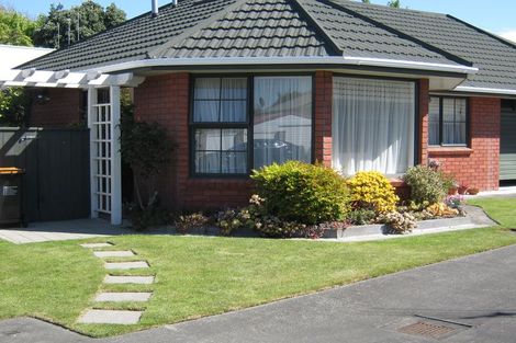 Photo of property in 10a Elizabeth Street, Palmerston North, 4410