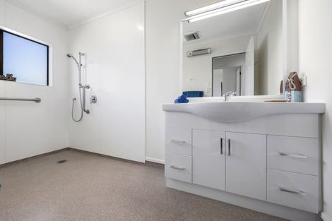 Photo of property in 4/30 King Street, Ebdentown, Upper Hutt, 5018