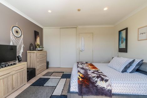 Photo of property in 11/97b Mokoia Road, Birkenhead, Auckland, 0626