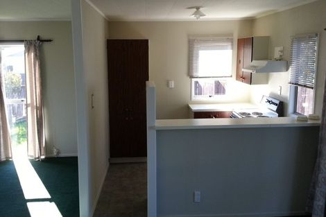 Photo of property in 64 Burundi Avenue, Clendon Park, Auckland, 2103
