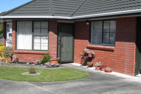 Photo of property in 10a Elizabeth Street, Palmerston North, 4410