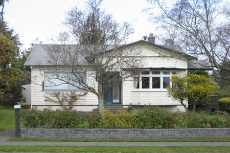 Photo of property in 64 Te Mata Road, Havelock North, 4130