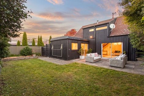 Photo of property in 2/24 Creyke Road, Ilam, Christchurch, 8041